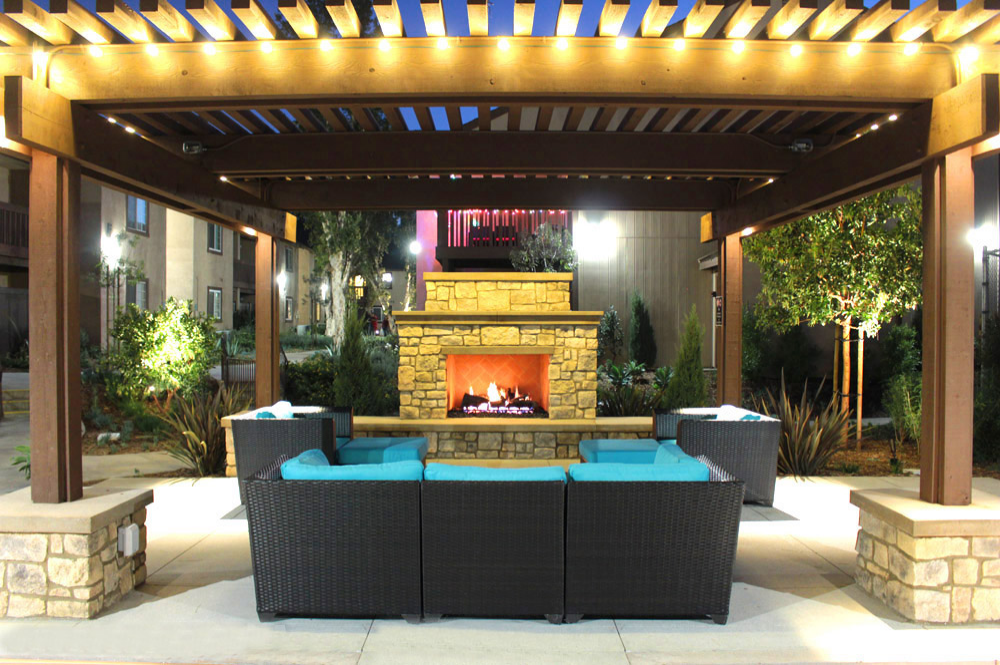 Thank you for viewing our Amenities 17 at Rose Pointe Apartments in the city of Fullerton.